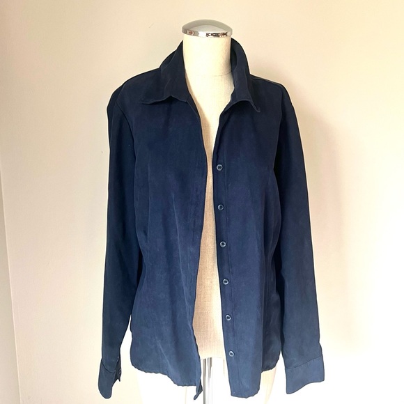 Faux suede navy blue button up blouse - shacket - Picture 4 of 9